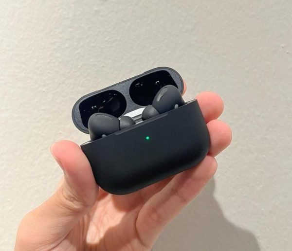 Airpods Pro 2 Matt Black - Image 2