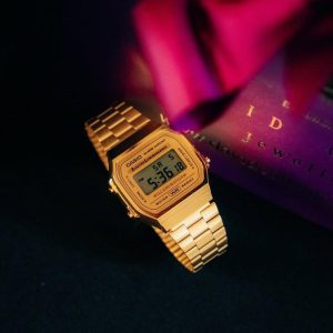 CASIO VINTAGE ( Gold )